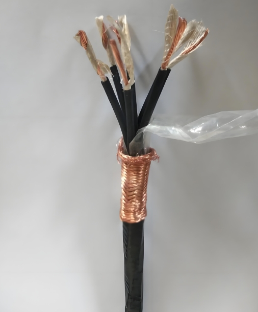 金聯(lián)宇電纜分析電纜護套越厚質(zhì)量就越好嗎？其實不然！.jpg
